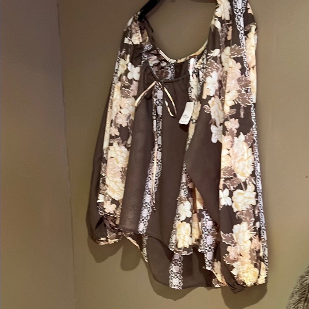Free People Elena Floral Print Top in Cocoa Brown Combo. Sz S. NWT